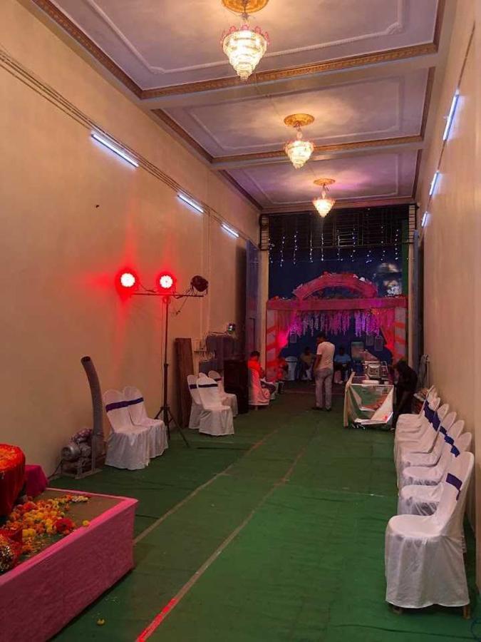 Pop Jashoda Bhawan Near Girish Mancha Ghusuri Buitenkant foto